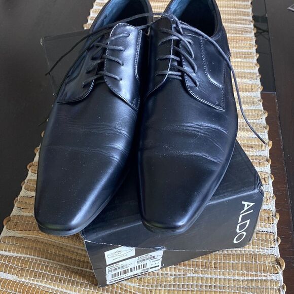 EUC black leather oxfords from Aldo size 11 - Picture 1 of 7